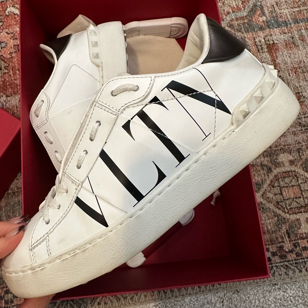 Valentino White Sneakers with Black VLTN Design